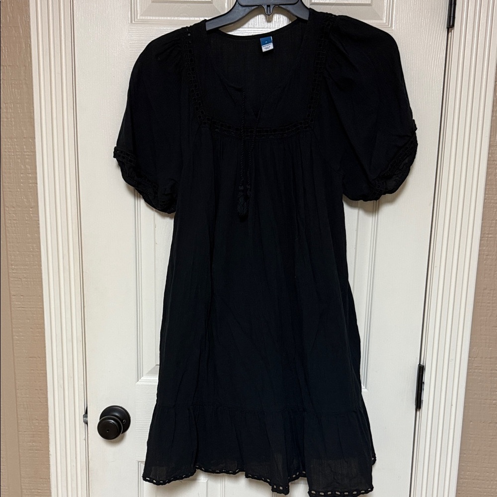 Old Navy Elegant Black Dress